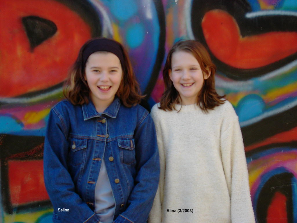 Foto, Selina mit Freundin Alina