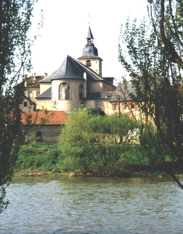 Saar mit Kirche,Welferdingen